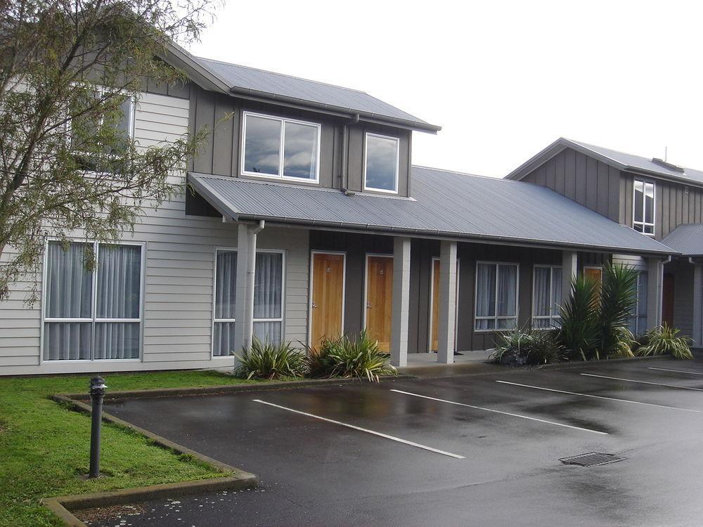 Arena Motel