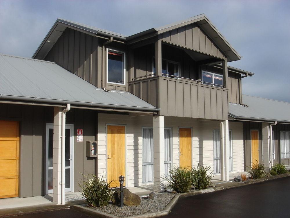 Arena Motel 4*